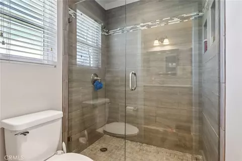 Bath - 1806 Riverstone, Corona, CA 92883 photo 3 of 3