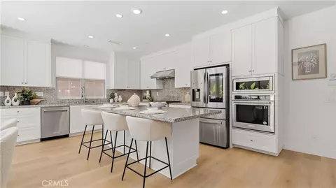 Kitchen - 218 Evaroad, Irvine, CA 92602 photo 1 of 2