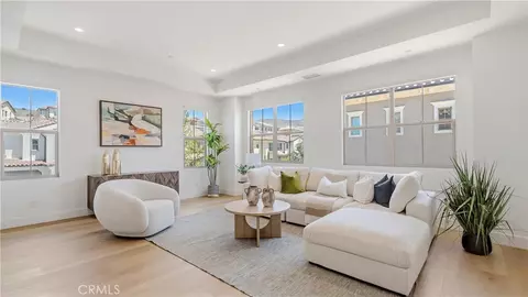 Living - 218 Evaroad, Irvine, CA 92602 photo 10 of 11