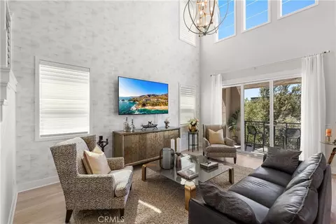 Living - 272 Merit, Irvine, CA 92618 photo 2 of 5