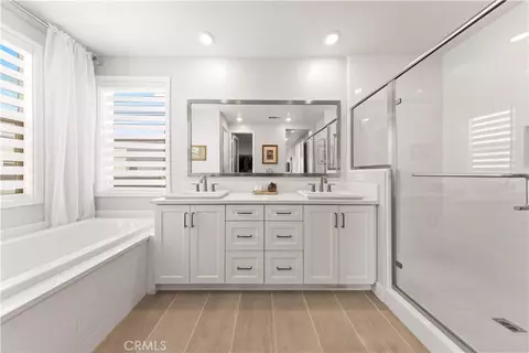 Bath - 272 Merit, Irvine, CA 92618 photo 1 of 7