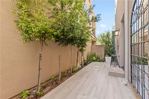 Exterior - 272 Merit, Irvine, CA 92618 photo 9 of 19