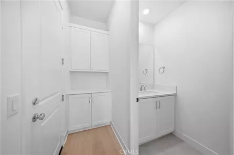 Entry Way - 643 Gadwall, Irvine, CA 92618 photo 10 of 11