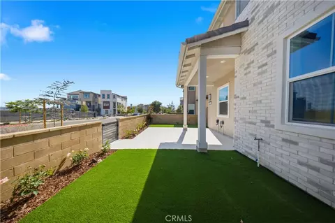 Exterior - 643 Gadwall, Irvine, CA 92618 photo 4 of 9