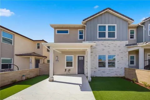 Exterior - 643 Gadwall, Irvine, CA 92618 photo 2 of 9