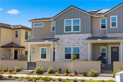 Exterior - 643 Gadwall, Irvine, CA 92618 photo 3 of 9