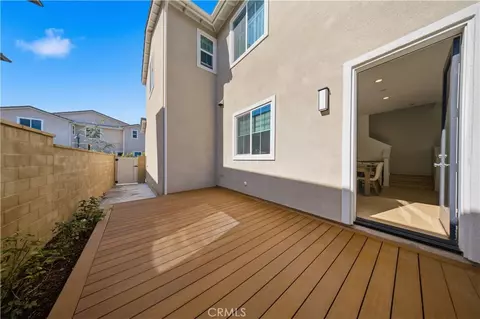 Exterior - 643 Gadwall, Irvine, CA 92618 photo 8 of 9