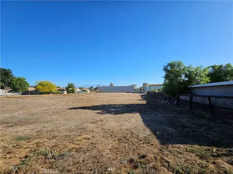 10359 Gould St, Riverside, CA 92505 photo 2