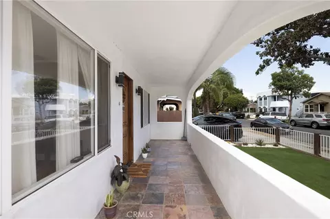 Exterior - 5447 Lime Ave, Long Beach, CA 90805 photo 2 of 5