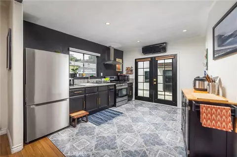 Kitchen - 5447 Lime Ave, Long Beach, CA 90805 photo 1 of 2