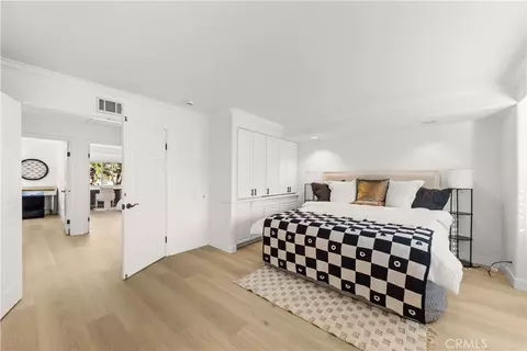 Bedroom - 54 Willow Tree, Irvine, CA 92612 photo 7 of 14