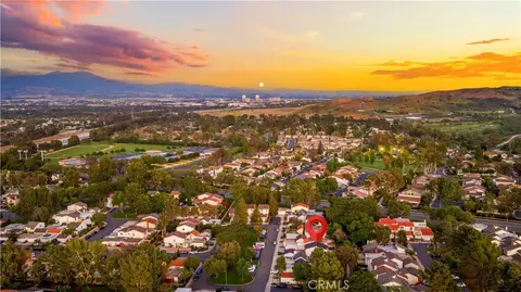 View/Area - 54 Willow Tree, Irvine, CA 92612 photo 9 of 11