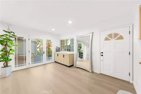 Entry Way - 54 Willow Tree, Irvine, CA 92612 photo 1 of 3