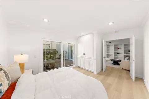 Bedroom - 54 Willow Tree, Irvine, CA 92612 photo 3 of 14