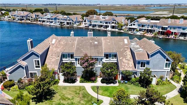 16101 Saint Croix Cir, Huntington Beach, CA 92649