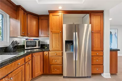 Kitchen - 25 Lakeview #60, Irvine, CA 92604 photo 3 of 3