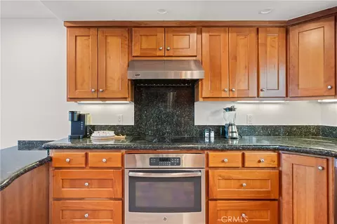 Kitchen - 25 Lakeview #60, Irvine, CA 92604 photo 2 of 3