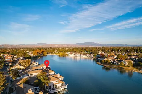 25 Lakeview #60, Irvine, CA 92604