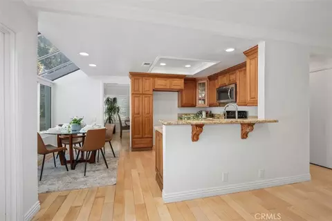 27 Campanero E, Irvine, CA 92620 photo 8