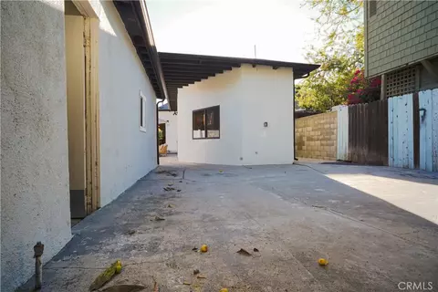 Exterior - 808 S Los Robles, Pasadena, CA 91106 photo 7 of 8
