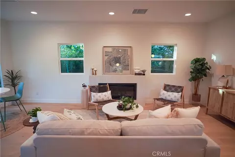 Living - 808 S Los Robles, Pasadena, CA 91106 photo 1 of 1