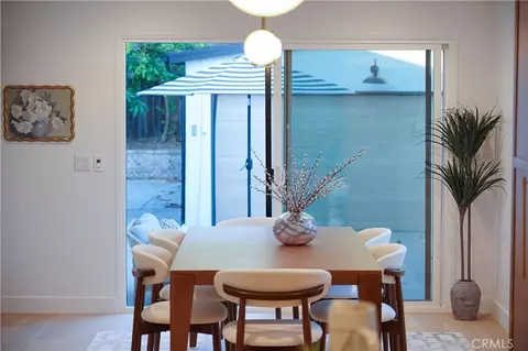 Dining - 808 S Los Robles, Pasadena, CA 91106 photo 3 of 4