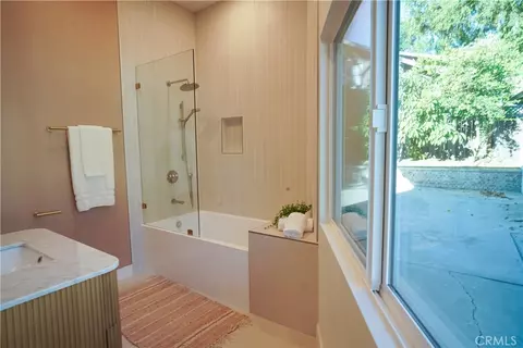 Bath - 808 S Los Robles, Pasadena, CA 91106 photo 5 of 5