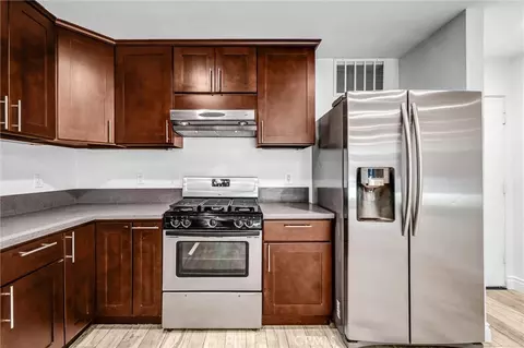 Kitchen - 4900 E Chapman Ave #23, Orange, CA 92869 photo 3 of 4