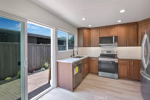 Kitchen - 229 Springview, Irvine, CA 92620 photo 3 of 3
