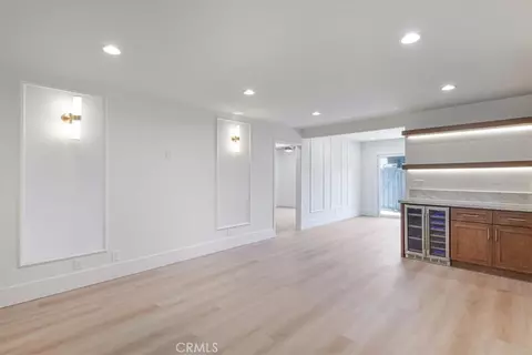 Living - 229 Springview, Irvine, CA 92620 photo 4 of 5
