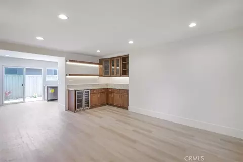 Living - 229 Springview, Irvine, CA 92620 photo 5 of 5