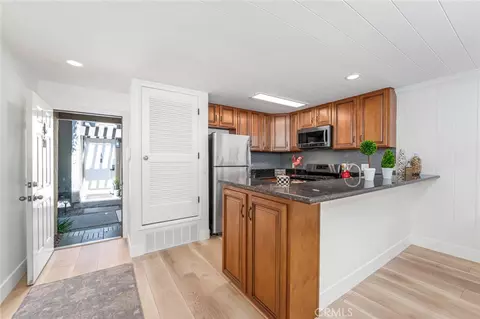 4900 E Chapman, Orange, CA 92869 photo 5