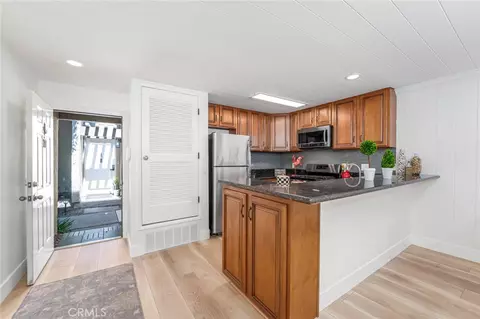 Kitchen - 4900 E Chapman, Orange, CA 92869 photo 2 of 5