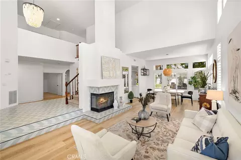 Living - 410 De Anza Ct, Oceanside, CA 92057 photo 1 of 5