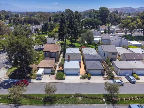 View/Area - 3 Willow Tree, Irvine, CA 92612 photo 1 of 8