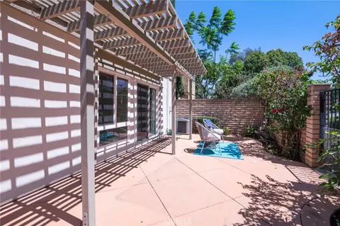 Exterior - 3 Willow Tree, Irvine, CA 92612 photo 3 of 7
