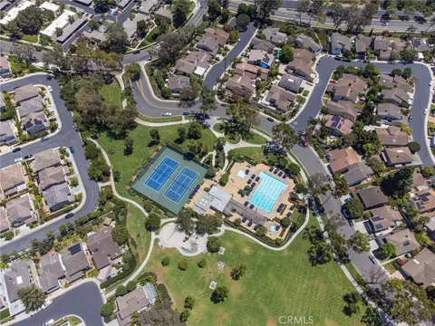 View/Area - 3 Willow Tree, Irvine, CA 92612 photo 7 of 8