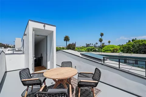 Other - 417 Sunset, Venice, CA 90291 photo 11 of 12
