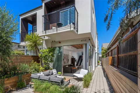 Exterior - 417 Sunset, Venice, CA 90291 photo 2 of 6