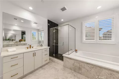 242 Sutters Ml, Irvine, CA 92602 photo 18