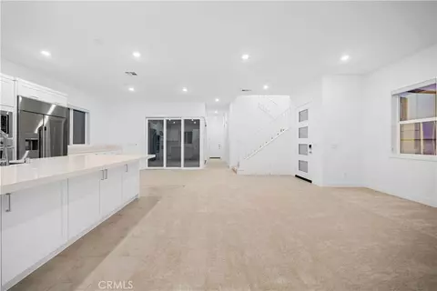 141 Sawbuck, Irvine, CA 92618 photo 14