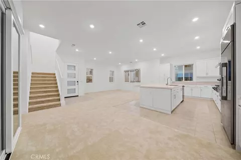 141 Sawbuck, Irvine, CA 92618 photo 13