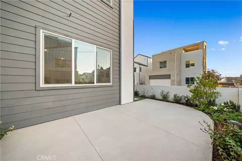 141 Sawbuck, Irvine, CA 92618 photo 5