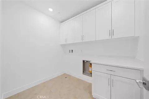 141 Sawbuck, Irvine, CA 92618 photo 39