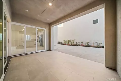 141 Sawbuck, Irvine, CA 92618 photo 18