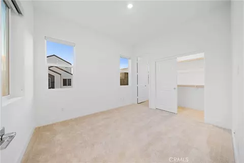 141 Sawbuck, Irvine, CA 92618 photo 30