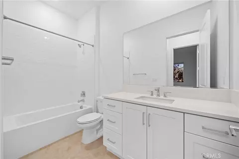 141 Sawbuck, Irvine, CA 92618 photo 22