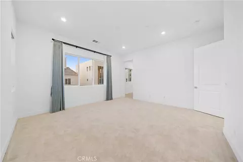 141 Sawbuck, Irvine, CA 92618 photo 42