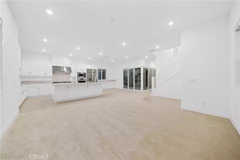 141 Sawbuck, Irvine, CA 92618 photo 7