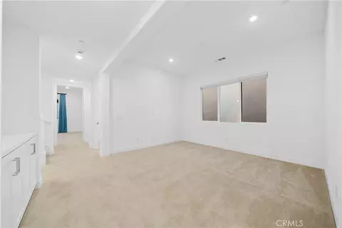 141 Sawbuck, Irvine, CA 92618 photo 37